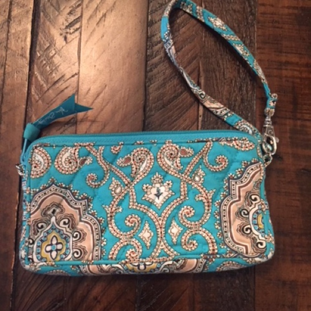 Wristlet